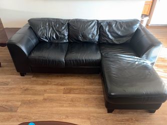 (OBO) Black Leather Sectional Sofa with Chaise