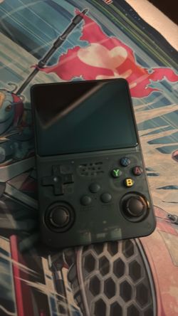 Handheld game console