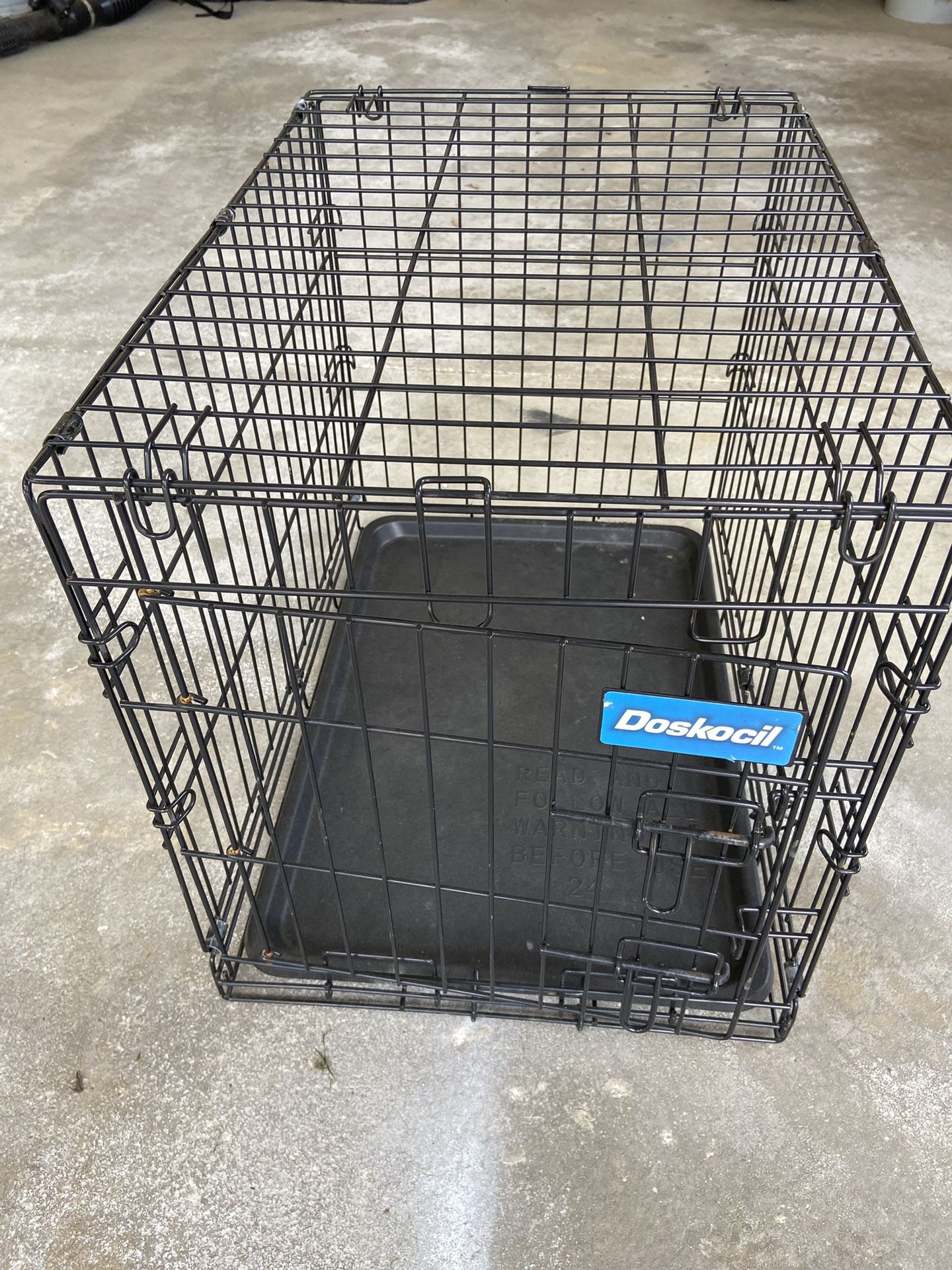 Small/Medium Sized Dog Crate