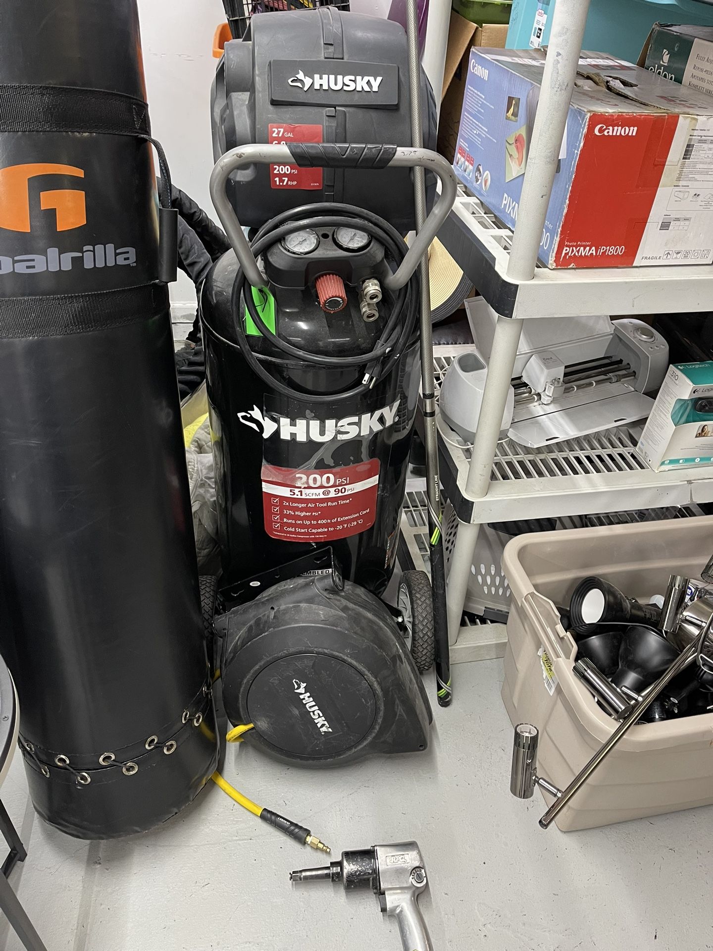 Husky 27 gallon air compressor
