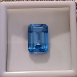Blue Topaz Swiss 9.75ct 14x10mm EC