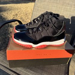 Nike Air Jordan 11 Bred Size 12 