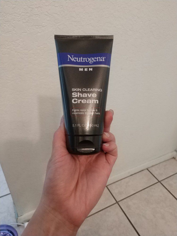 Neutrogena Men's Shave Cream 