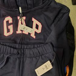 The Gap store Sweatpants and shirtfrom the gap