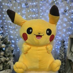 Giant 4ft PLUSH PIKACHU POKÉMON 