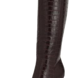 GUESS womens Gressa Size 6.5  Color: Dark Red 600  Origin Imported Sole material Rubber Shaft height Knee High Shaft circumference 14.17 Inches About 