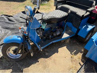 Cushman Motorcycle 3 seater w trailer