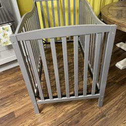 Gray Crib