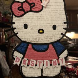 Hello Kitty Piñata