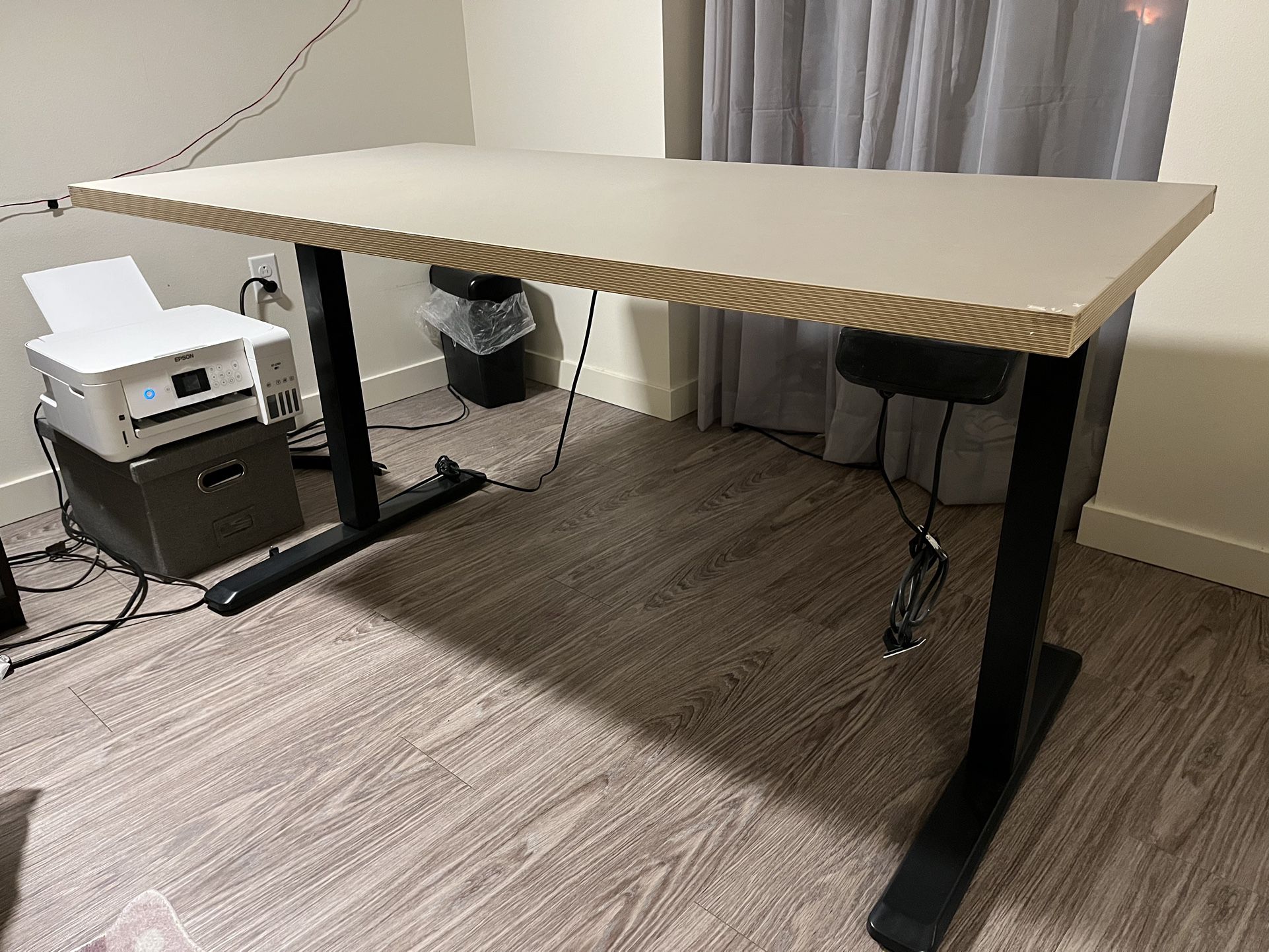 Vivo Standing Desk Frame With Ikea Top