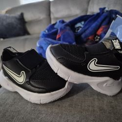 Infant Nikes 