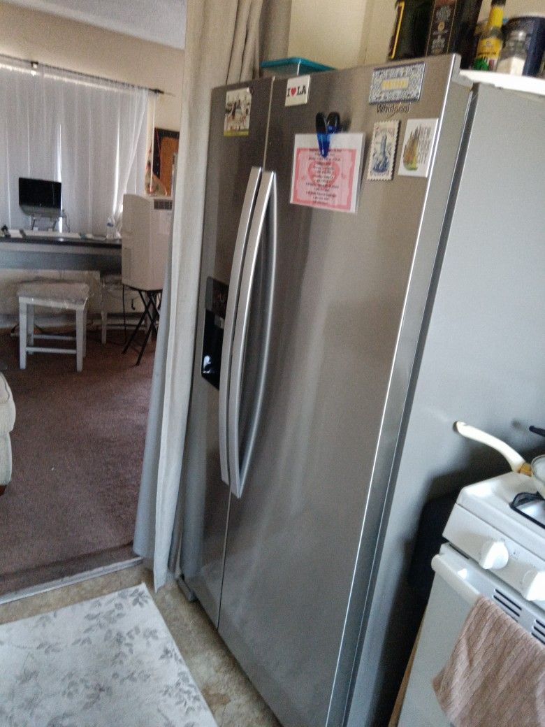 Whirlpool Refrigerator
