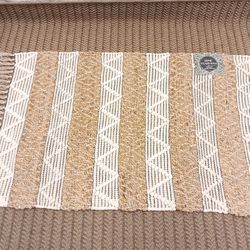 Gorgeous Brand New Boho Style Rug For Sale 