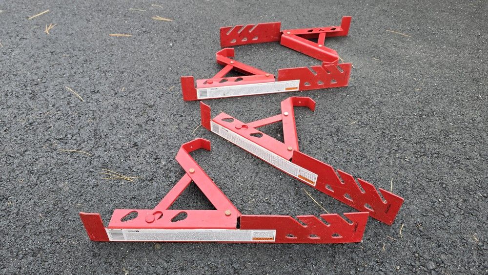 Guardian 2500 Adjustable Roofing Bracket | for 30 45 or 60 Degree Roof Pitches | 10 Inch