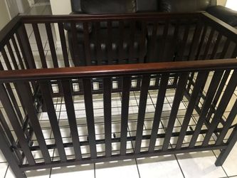 Baby crib
