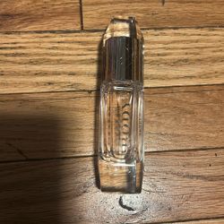Burberry tender perfume
