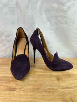 L.A.M.B. SIZE 6.5, Dice Suede Pump, Plum, NIB