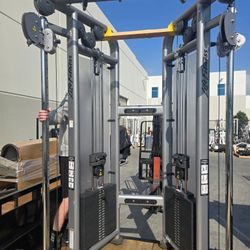Life Fitness DAP Functional Trainer Gym Equipment Exercise Fitness Weight Machine 