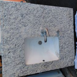 Granite counter & sink