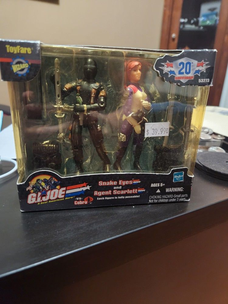 G.I.Joe 20th Anniversary Toyfare Snake Eyes and Aent Scarlett
