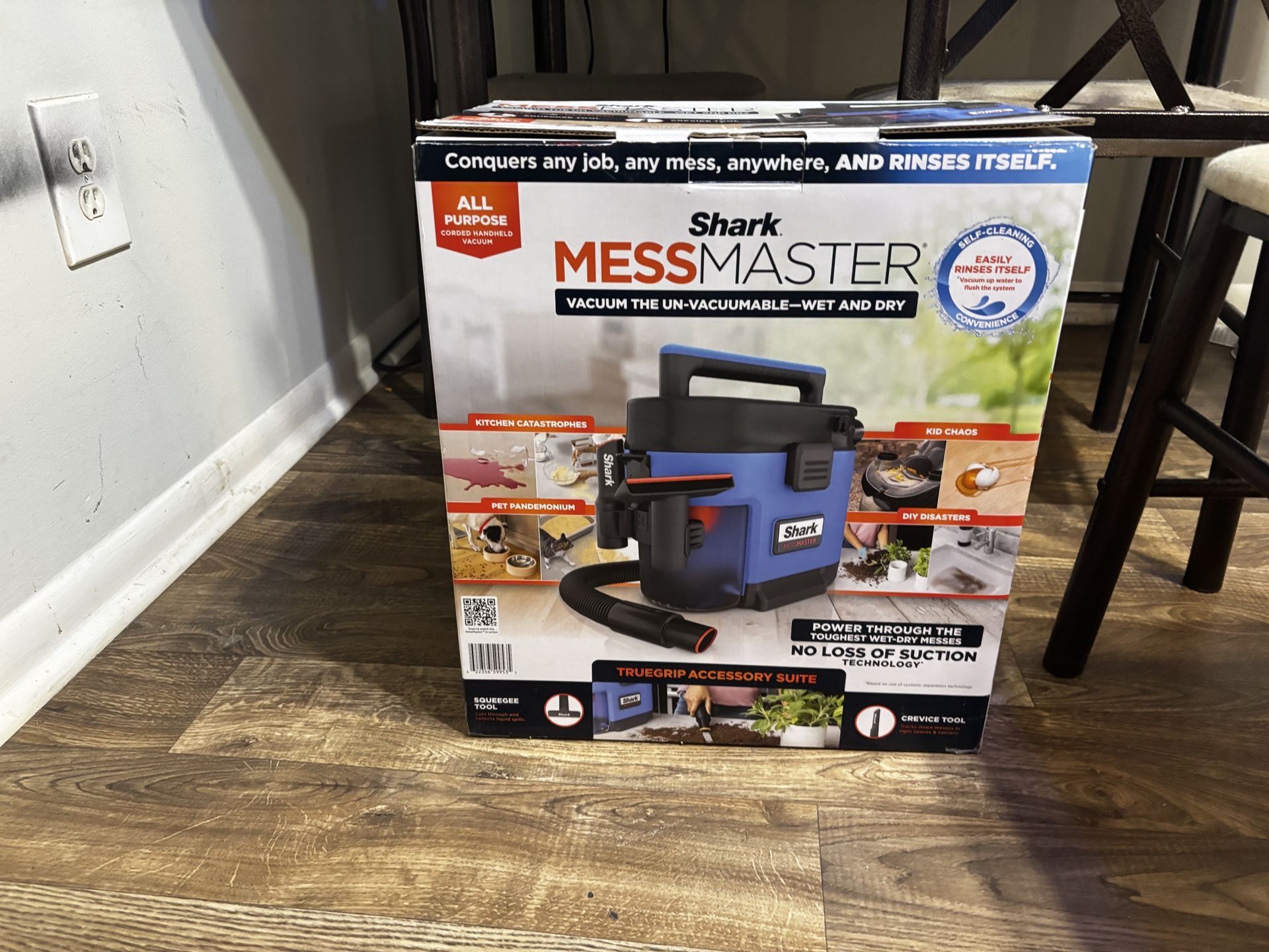 Shark® MessMaster Portable Wet/Dry Vacuum