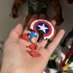 Marvel Legends Captian America And Ironman Figures 