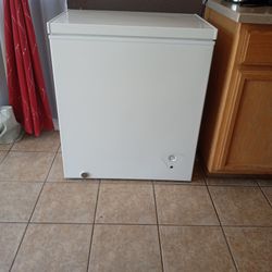 General Electric Deep Freezer 