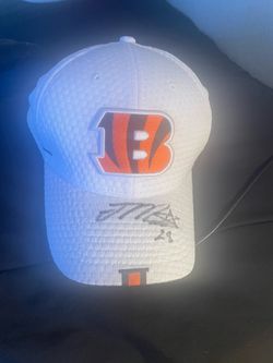 Cincinnati Bengals Hat signed by Joe mixon #28