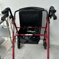  ROLLATOR WALKER WITH SEAT 