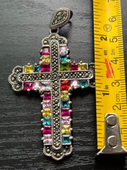 Silver cross pendant
