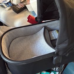 Uppa Baby Bassinet 