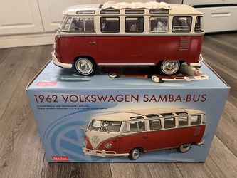Diecast 1/12 scale Sun-Star huge model 1962 Volkswagen Samba Bus amazing detail brand new ! It comes with certification of authenticity rare and hard