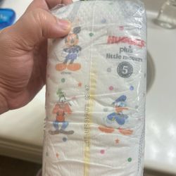 Huggies Plus Little Movers Size 5 Sealed Quantity 26