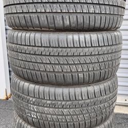 235 45 17 Michelin Pilot Sport A/S 3+ Tires
