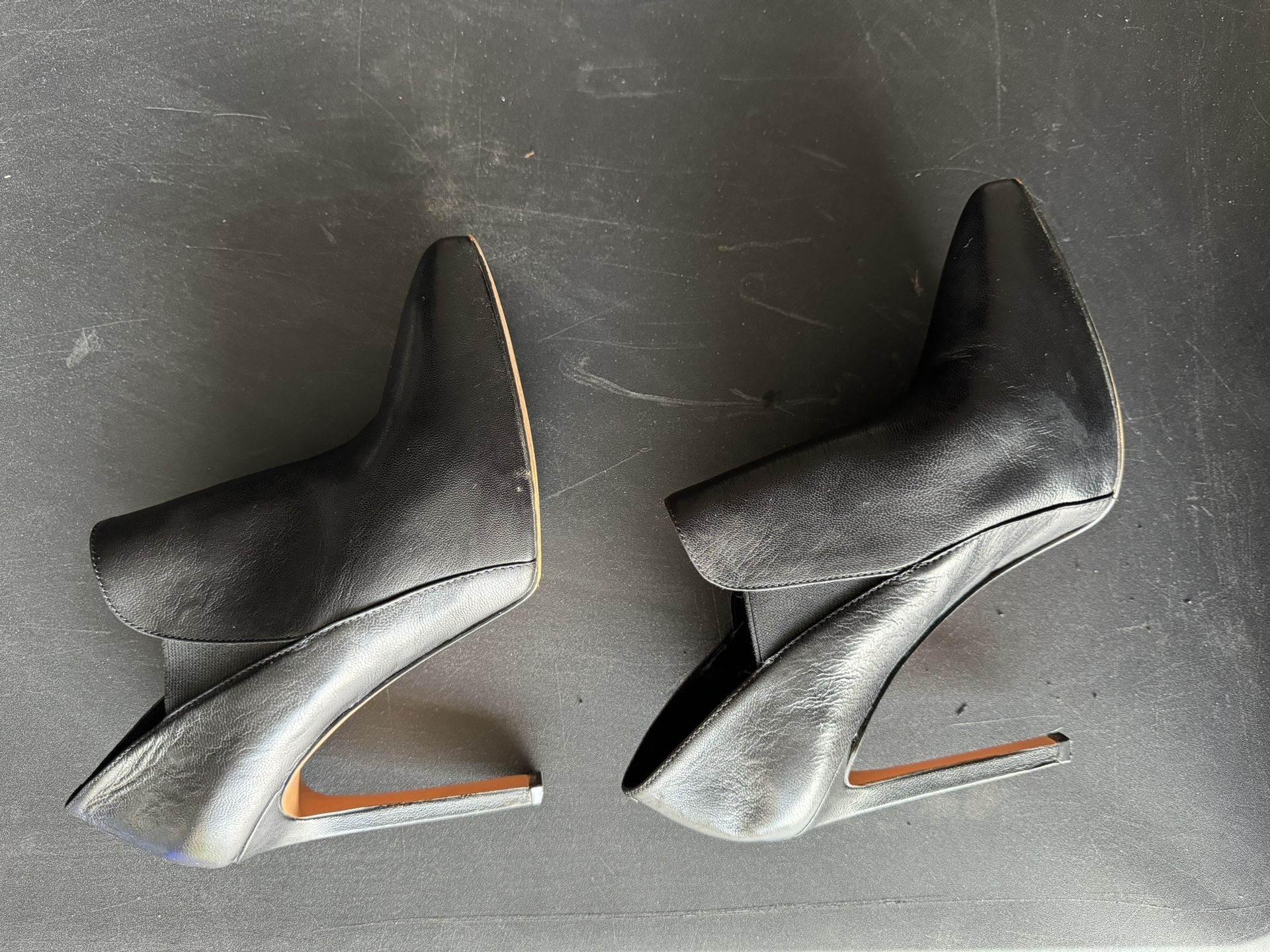 Nine West Black Booties Size 8