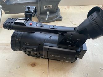 Panasonic AG-HMC150P Camcorder