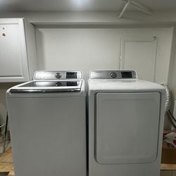 Samsung Electric Washer and Gas Dryer - Accepting Offers!