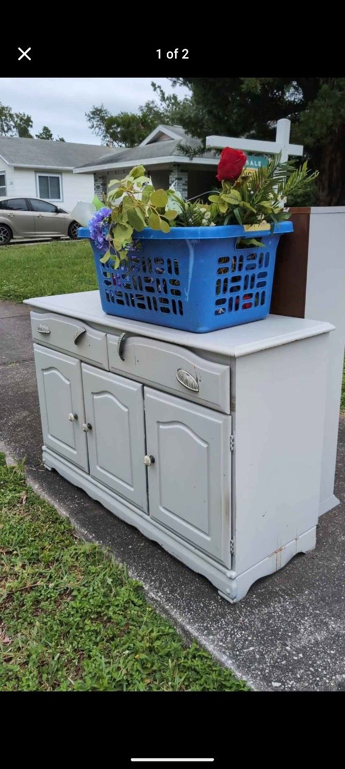 Curb Alert Free Kitchen Bureau Cabinet & Shelf Antique 
