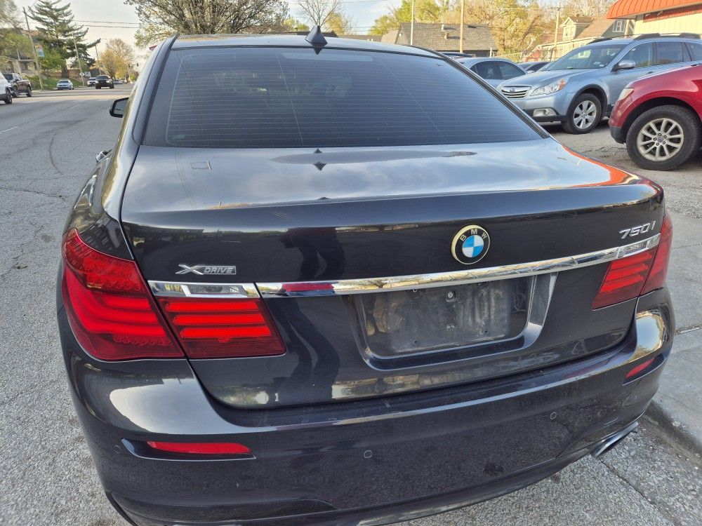 2013 BMW 750