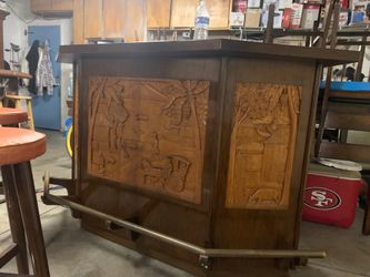 Bar with 5 stool chair (made in the Philippines)