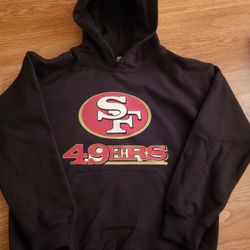 Adult Large New 49ers Sweater