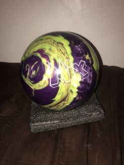 NEED GONE!! NEGOTIABLE 8lb UNDRILLED bowling ball and new with tags bag.