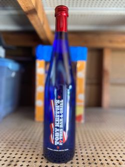 Toby Keith's I Love This Bar & Grill Collectible Water Bottle