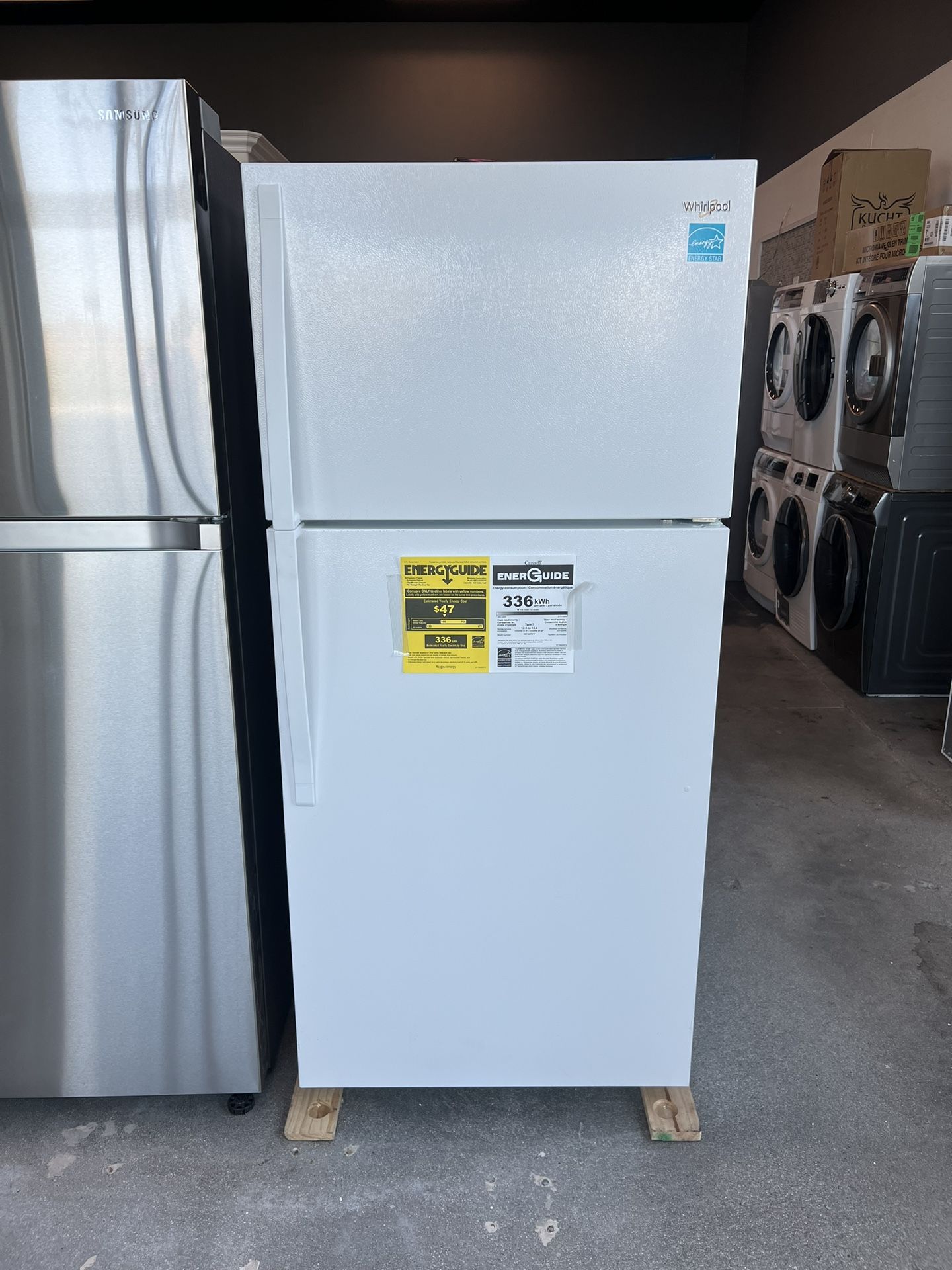 Whirlpool 14cu.ft Top Freezer Refrigerator - NEW MURRIETA LOCATION🔥