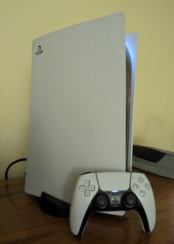 PS5 Disc Edition With Controller