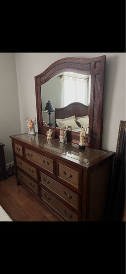 Bed with armoire 2 side tables and mattress