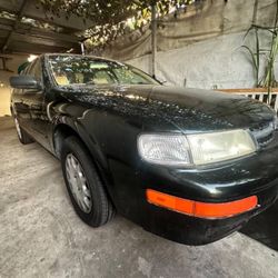 1997 Nissan Maxima 