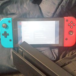 Nintendo Switch + Dock