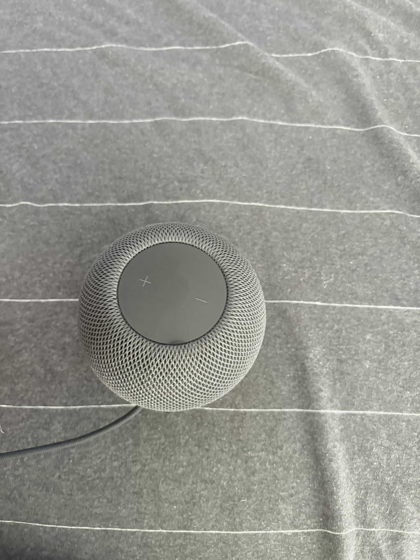 Apple homepod mini generation 1