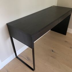 IKEA Table Brand New 